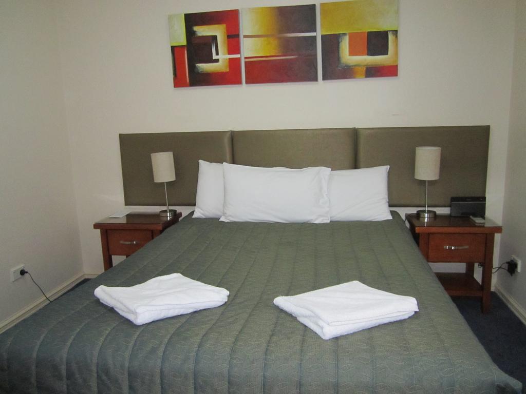 Alderney On Hay - Managed By Starwest Hotel & Apartments East Perth Exteriör bild