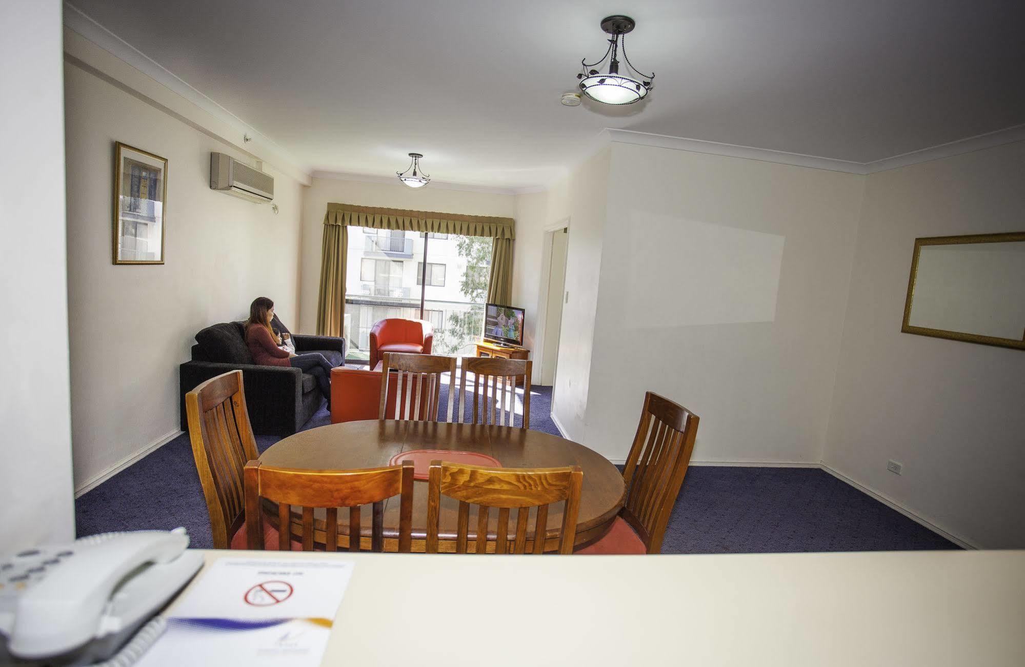 Alderney On Hay - Managed By Starwest Hotel & Apartments East Perth Exteriör bild